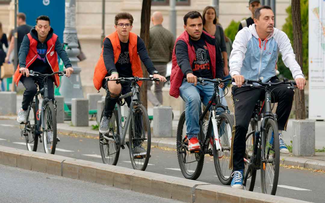 Free Tour en bicicleta por Berlín free tour en bicicleta por berlin